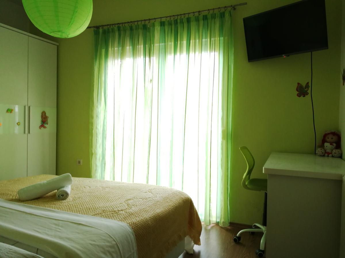 Apartment House Kastela With Heated Pool & Jacuzzi Exteriör bild